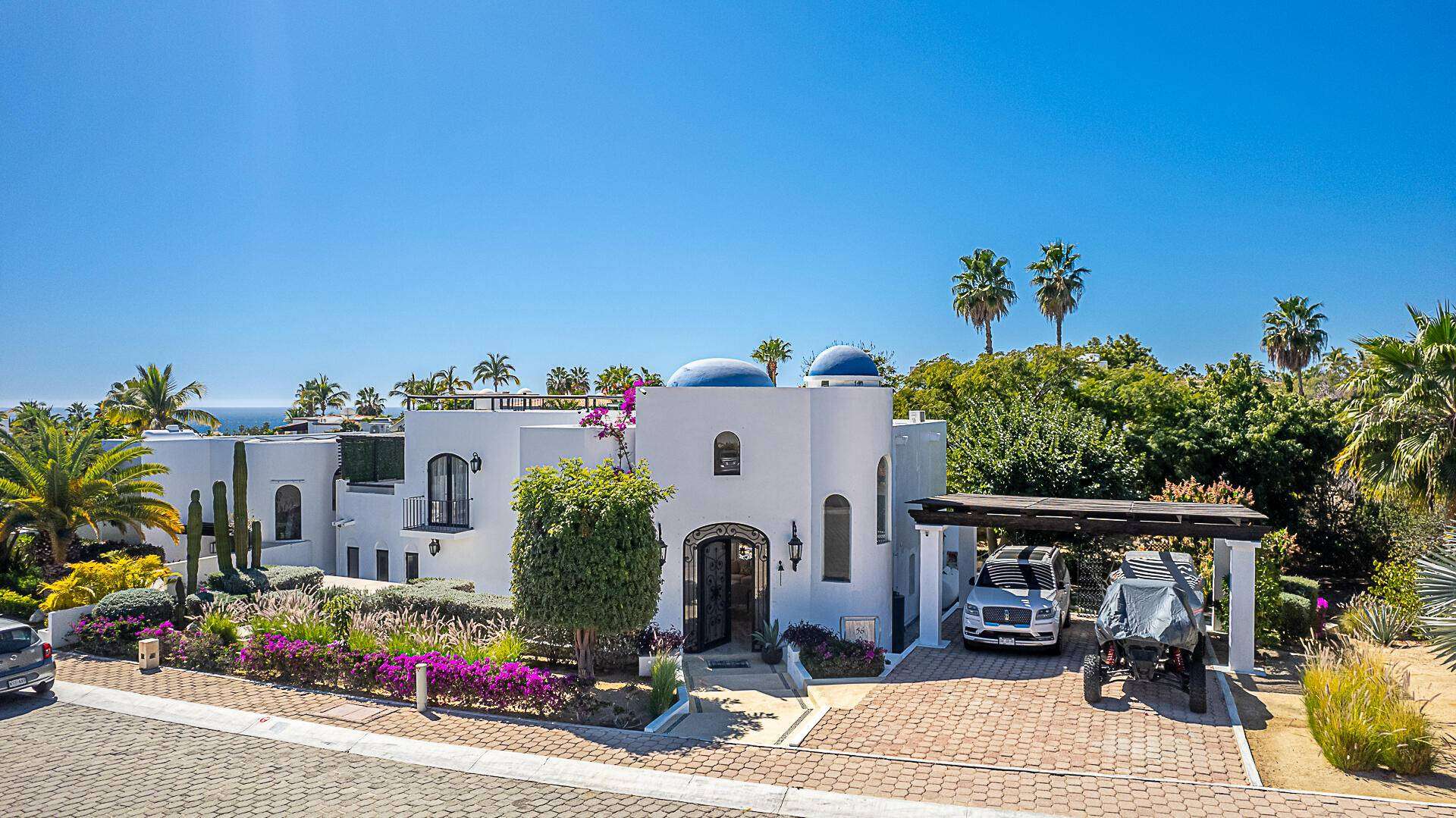 Smart Luxury Real Estate in Cabo