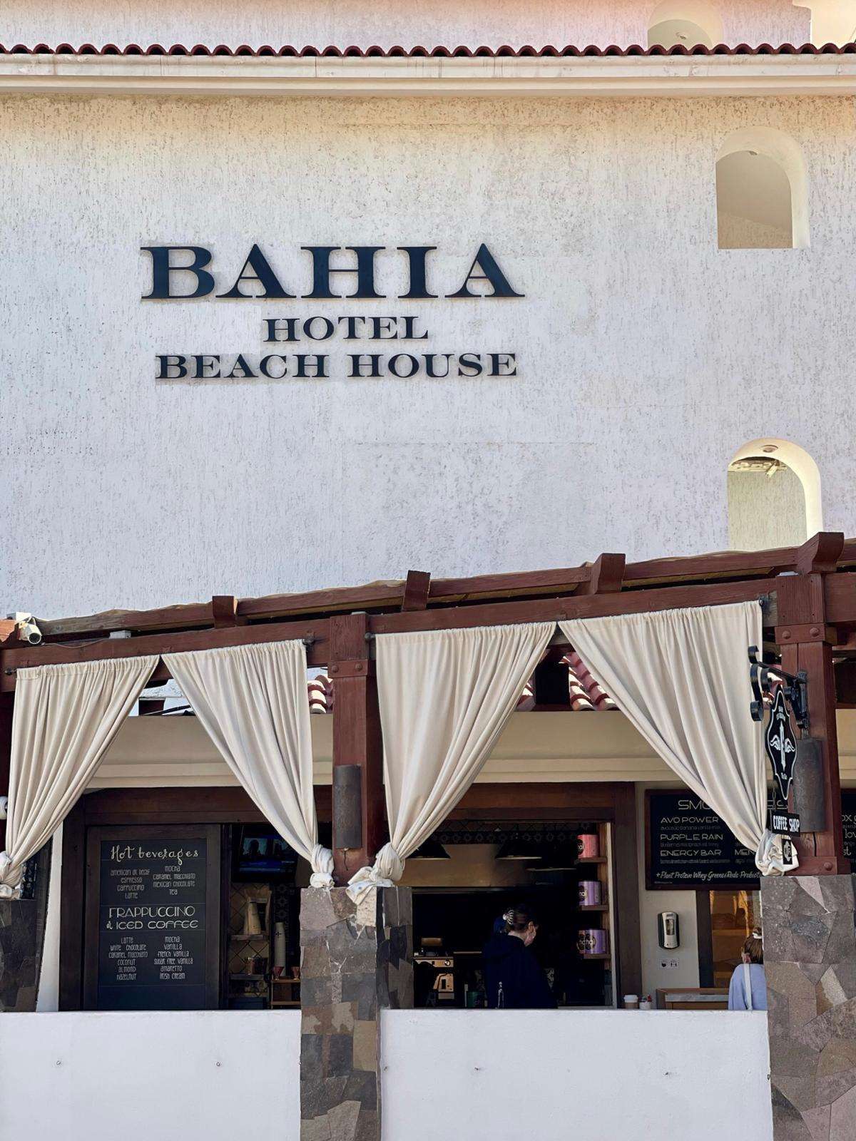 130 Avenida del Pescador, Cabo San Lucas, BS
