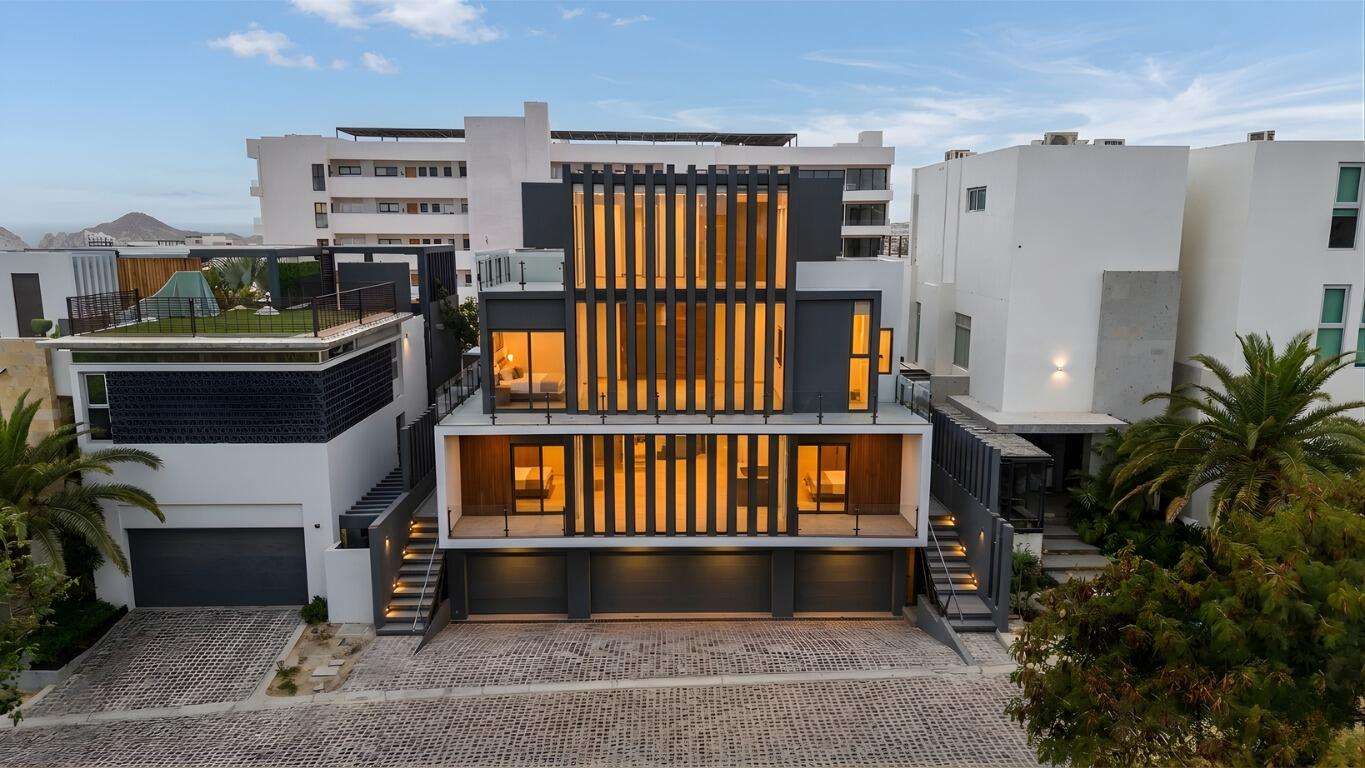 Bonita, Cabo Corridor, BS