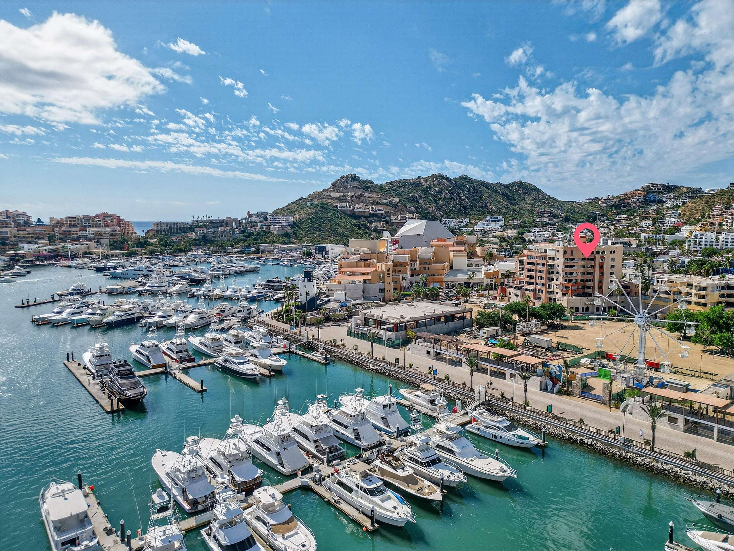 Los Cabos Plaza Nautica Turn-key 1,884 SqFt 2-bedroom condo on the 6th floor of Plaza Nautica. Elevator access and stunning marina and city for sale