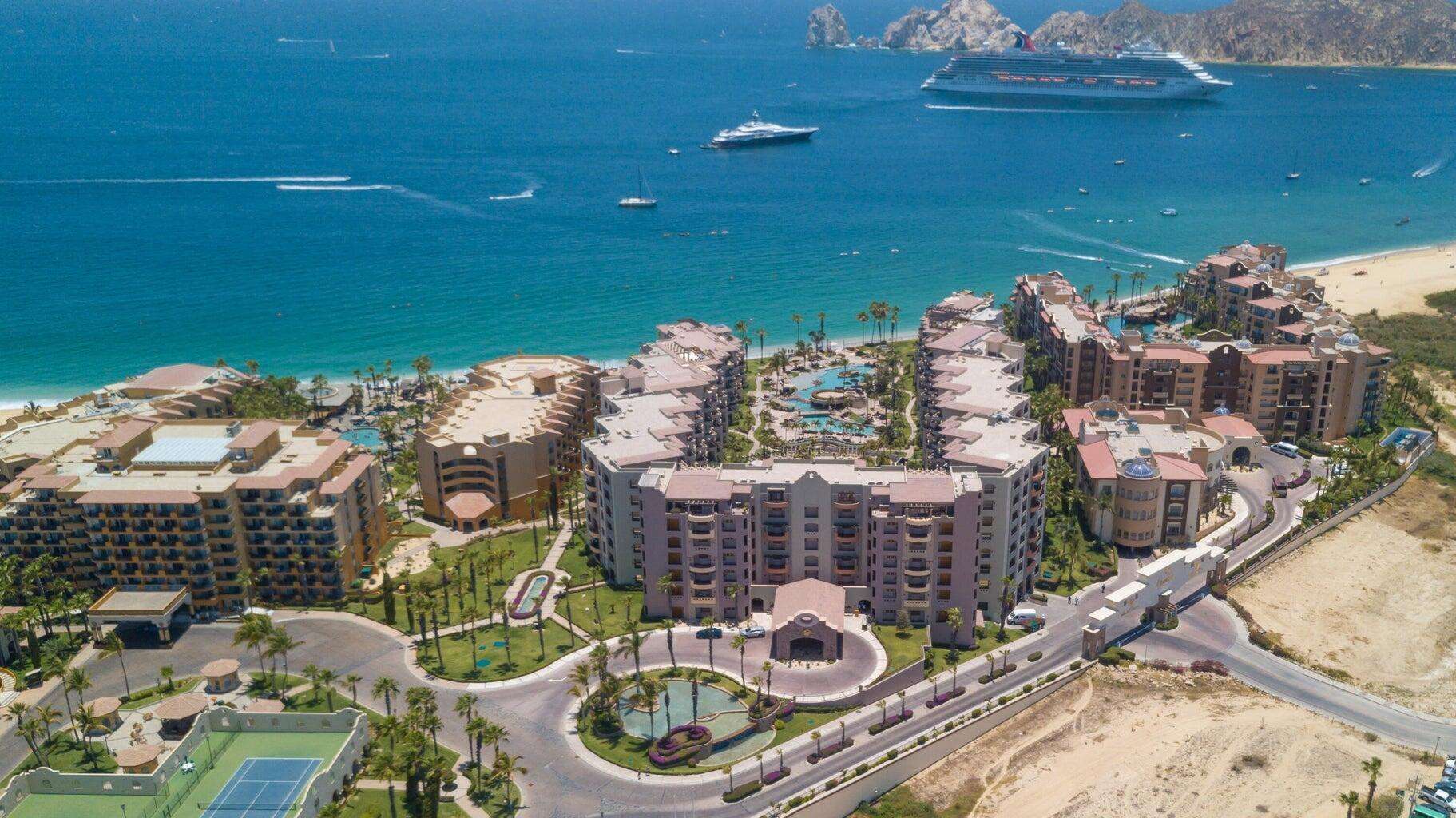 Los Cabos Villa La Estancia You will certainly spoil yourself in this newly upgraded villa Ideal location on World Famous Medano Beach in Cabo San Lucas With straight on for sale