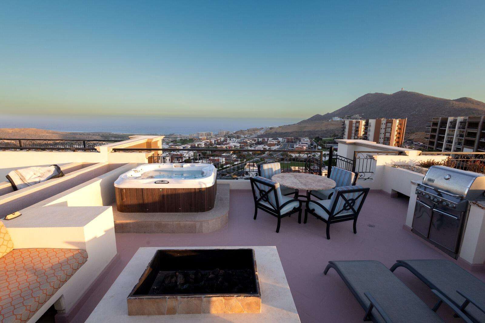 Los Cabos Copala Discover the luxury of Casa Vista Penthouse located in Copala at Quivira, This turnkey 2BD, 2BA Penthouse features high ceilings, breathtaking for sale
