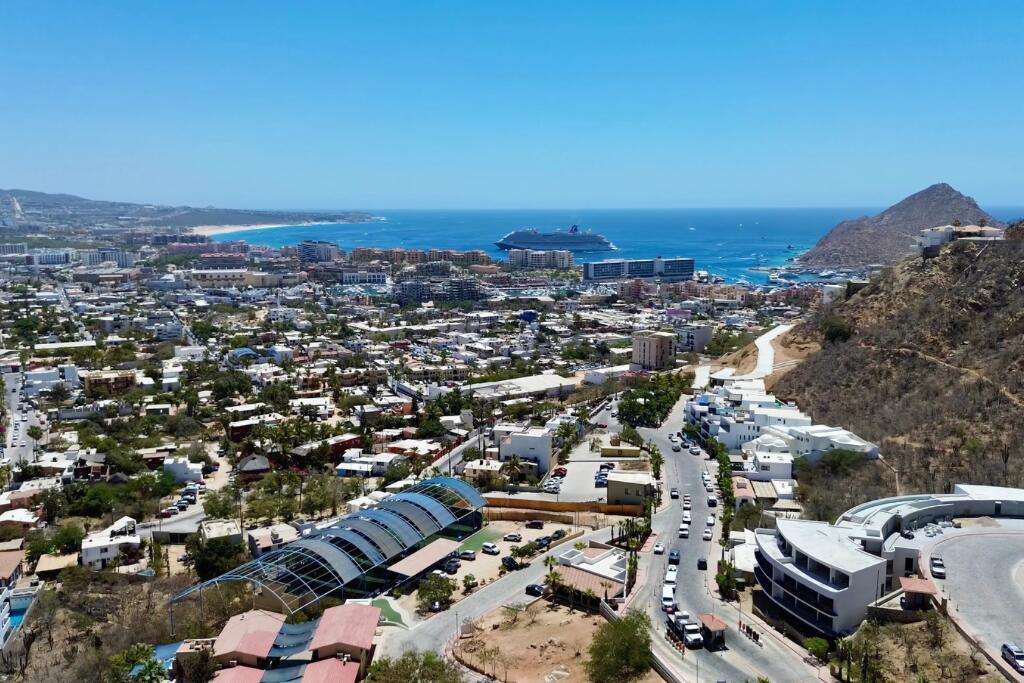 Los Cabos Blue Bay-Pedregal Stunning Ocean, Marina & City for sale