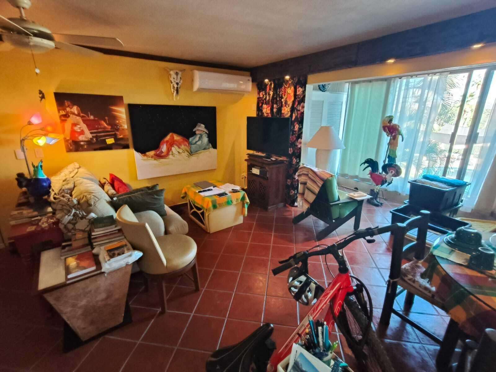 Los Cabos Laguna Vista Best location in town! Walk to lovely downtown and to the beach. 1 Bed 1 bath Ground floor unit with great pool for sale