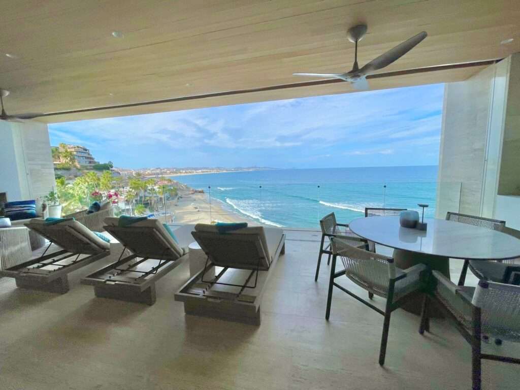 Los Cabos Section 28- Ocean Residences This luxury four-bedroom Ocean Residence condo offers an exceptional blend of comfort, elegance, and breathtaking ocean – Querencia B, San Jose Corridor, BS