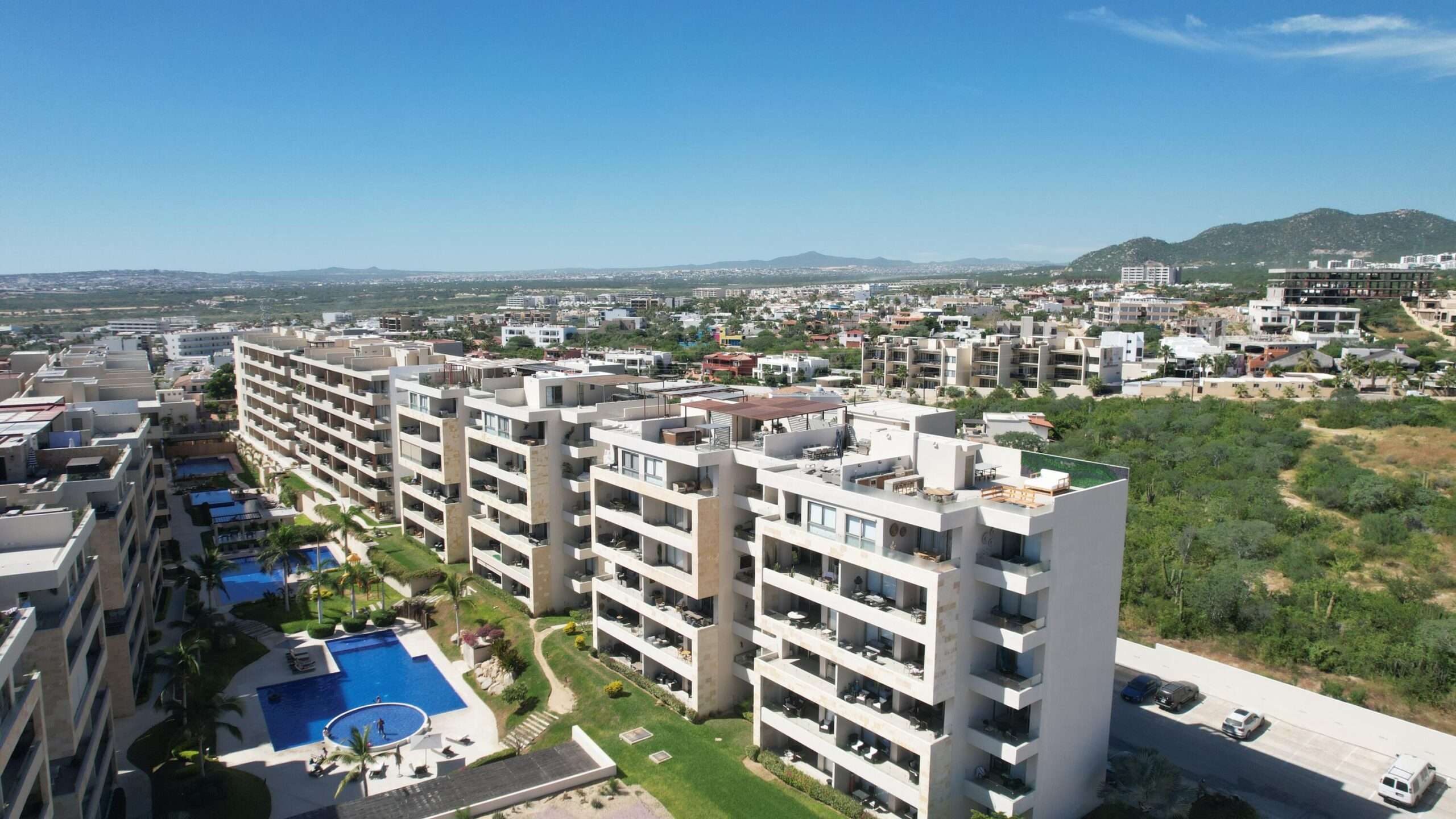 Los Cabos Lunaterra Ii 🌴 Embrace the Cabo lifestyle!Elevated Living with Incredible Cabo Bay for sale